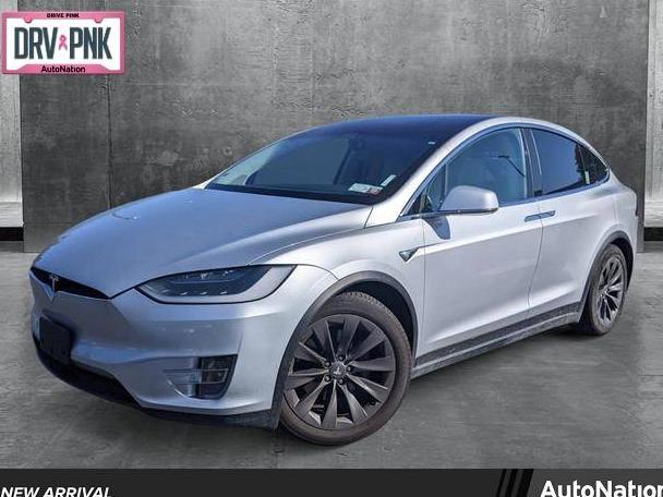 TESLA MODEL X 2018 5YJXCBE29JF106588 image